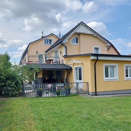 Penzion Slunce Česká Lípa Екстериор снимка
